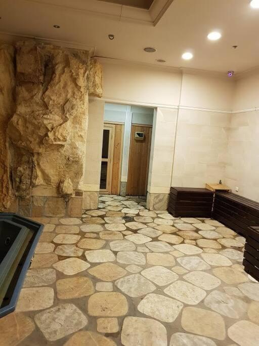 La-Palmore Luxury Apart-Residense Resort With Pool First Line Sea Side Eilat Eksteriør bilde