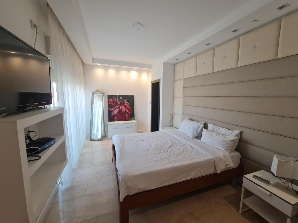 La-Palmore Luxury Apart-Residense Resort With Pool First Line Sea Side Eilat Eksteriør bilde